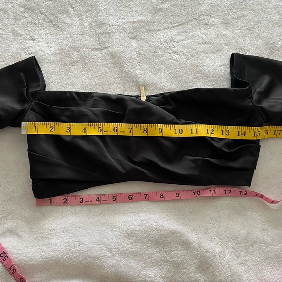 HOUSE OF CB London Black Satin Off Shoulder Twist Crop Top - Picture 8 of 8